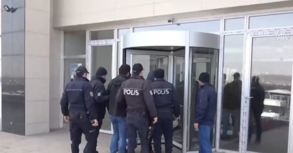 Ankara'da FETÖ operasyonu