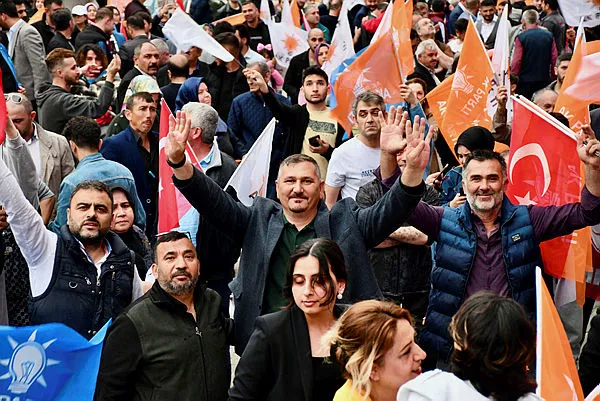 Türkiye’nin 81 ilinden Başkan Erdoğan’ın zaferinin sevinç görüntüleri! Başkan Erdoğan’ın konuşmaları…
