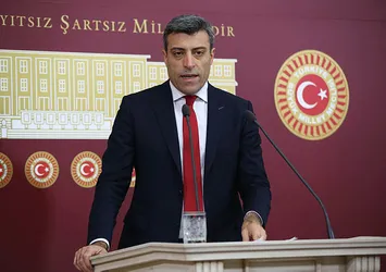 CHP'den kopan Öztürk Yılmaz da kendi partisini kurdu! CHP parça parça bölünüyor