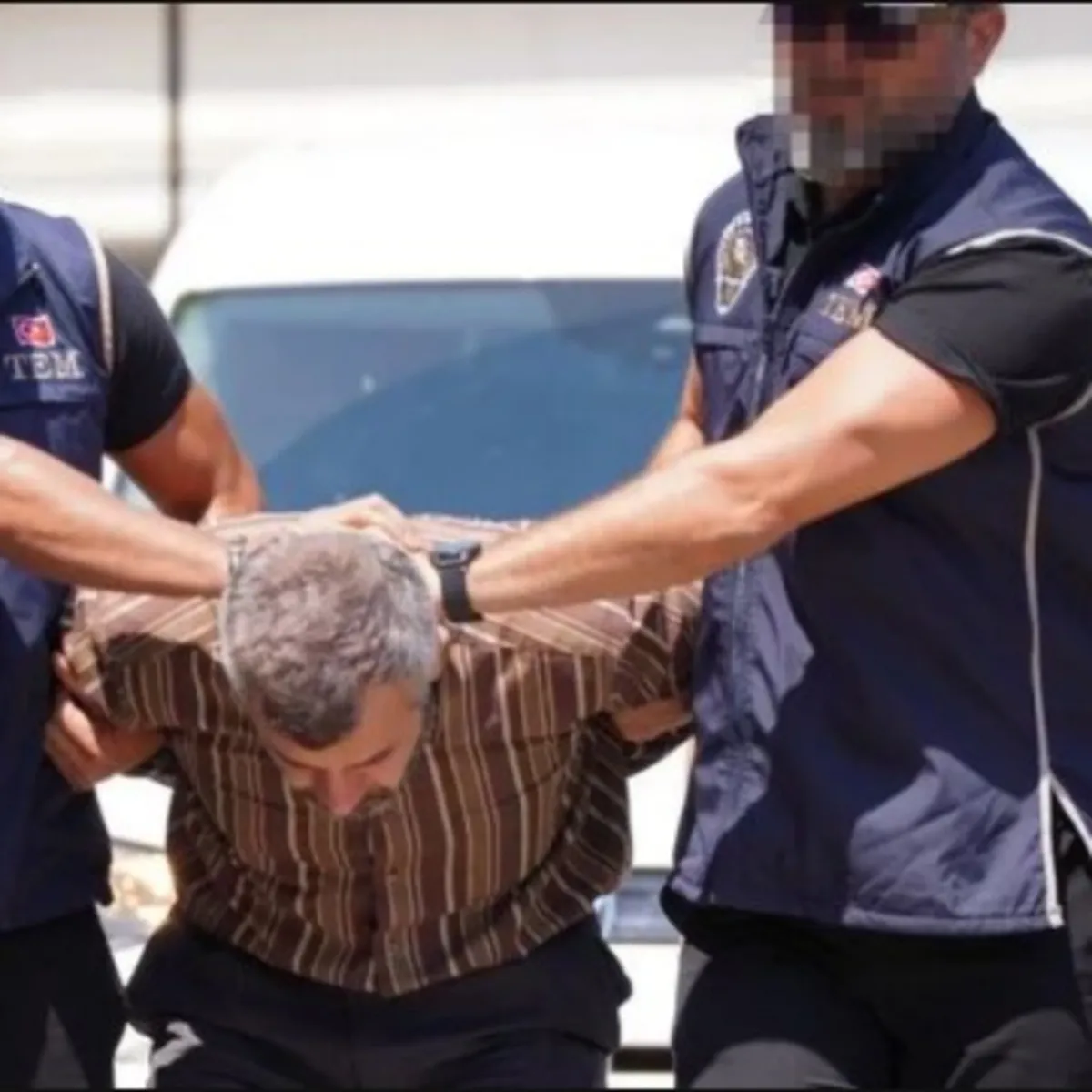 FETÖ'cü hain Burkay Karatepe'ye yardım eden 10 şüpheli adliyeye sevk edildi!