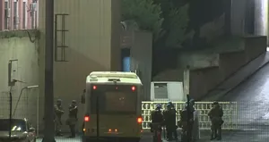 Metris Cezaevinde hareketlilik!