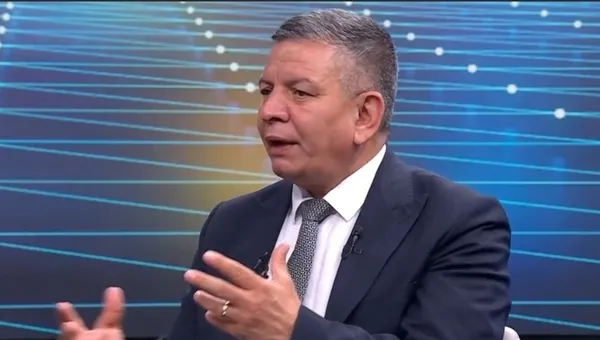 FOX TV İmamoğlu’nun fişini neden çekti? Coşkun Başbuğ A Haber’de anlattı: ABD’nin işi bitti kaldırıp attı