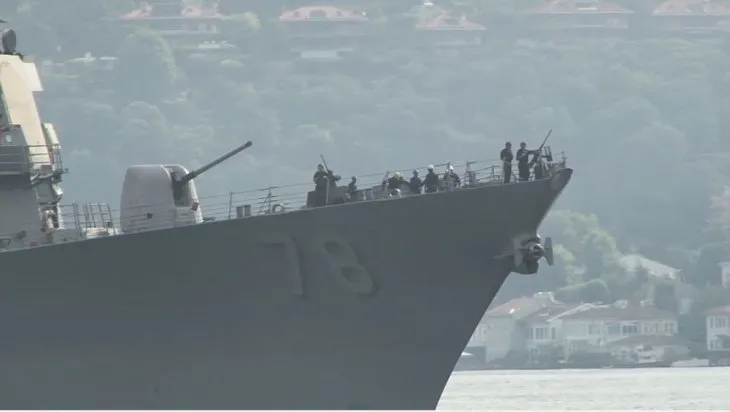 ABD savaş gemisi “USS Porter” İstanbul Boğazı’ndan geçti! Dikkat çeken mesaj