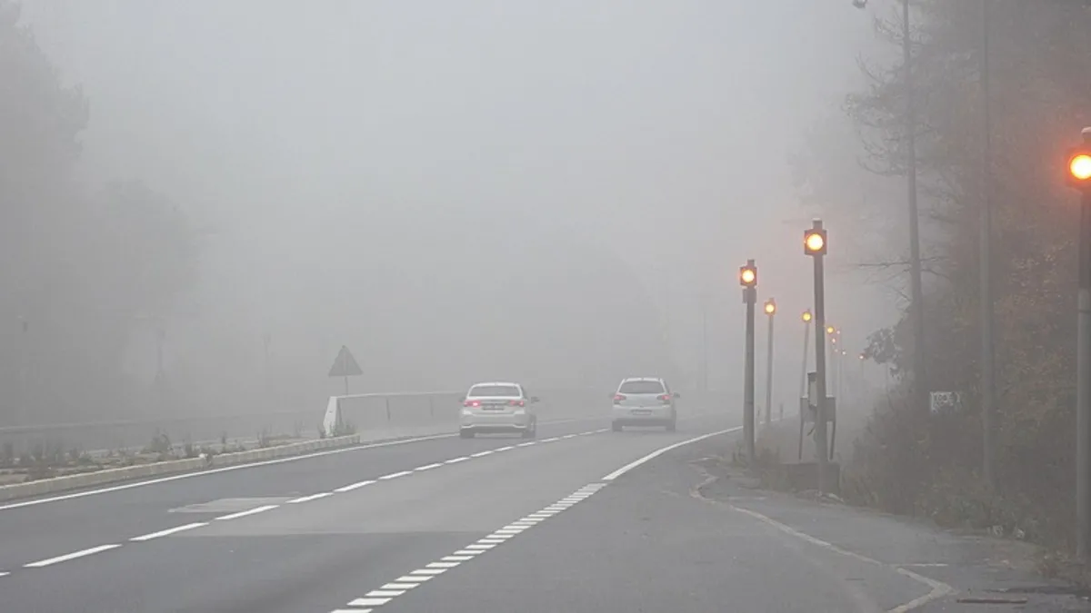Bolu Dağı'nda yoğun sis: Görüş mesafesi 35 metreye düştü