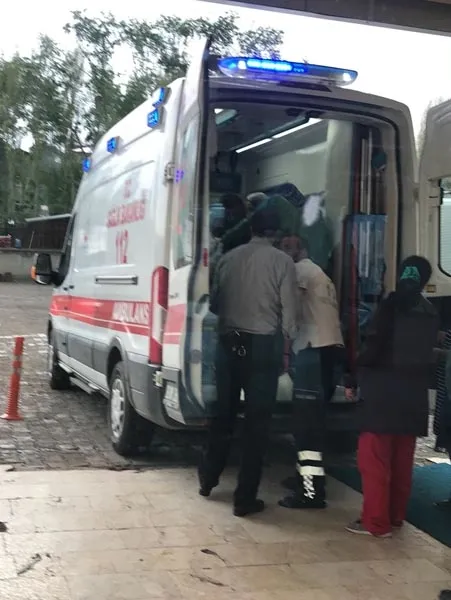 Kars'ta koca dehşeti: 8 aylık hamile eşini bıçaklayarak öldürdü - 1