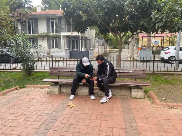 un-sakali-dogum-gunu-partisi-faciayla-sonuclanmanin-kiyisindan-dondu-1635760498084.jpg Un şakalı doğum günü partisi faciayla sonuçlanmanın kıyısından döndü - 5