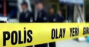 Küfür etti diye patronunu defalarca bıçakladı