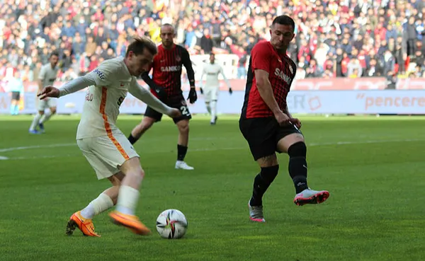 Gaziantep FK geriden gelerek Galatasaray'ı yendi! MAÇ SONUCU | Gaziantep FK Galatasaray 3-1 - 3