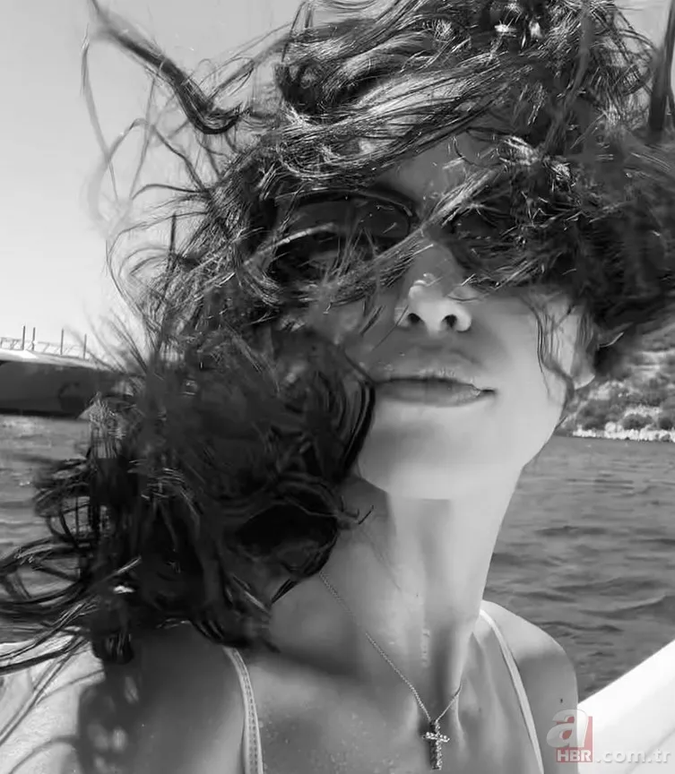 Irina Shayk İstanbul'da! Yerebatan Sarnıcı'ndaki pozu sosyal medyayı salladı 4