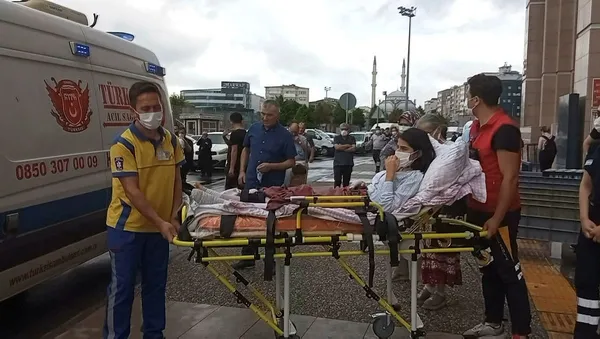 bosanma-surecinde-oldugu-esini-kursun-yagmuruna-dizdi-durusmaya-sedyeyle-geldi-1625749186478.jpg Boşanma sürecinde olduğu eşini kurşun yağmuruna dizdi! Duruşmaya sedyeyle geldi - 3