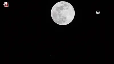 Mars ile birlikte görüntülendi