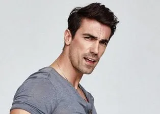 Doğduğun Ev Kaderindir’in Mehdi’si İbrahim Çelikkol milyonları şaşırttı! Meğer…