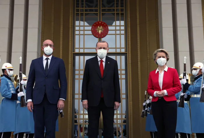 Son dakika: Başkan Erdoğan Cumhurbaşkanlığı Külliyesi’nde AB heyetini kabul etti! Kritik toplantı sonrası ilk açıklama