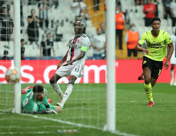 kara-kartal-umut-verdi-besiktas-1-2-borussia-dortmund-mac-sonucu-ozet-uefa-sampiyonlar-liginde-gecenin-maci-1631731903707.jpg Kara Kartal umut verdi! Beşiktaş 1-2 Borussia Dortmund (MAÇ SONUCU-ÖZET) UEFA Şampiyonlar Ligi'nde gecenin maçı - 3