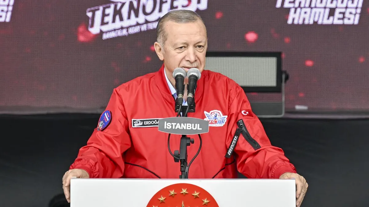 1790773823706.png Başkan Erdoğan, TEKNOFEST'te şampiyonlara ödüllerini verecek. - foto: ahaber.com.tr