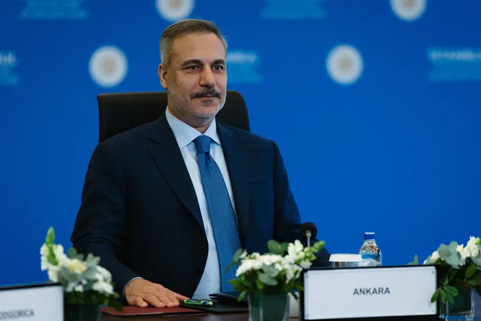 bakan-fidandan-suriye-mesaji-son-sozu-mazlum-abdi-soyleyemez-1769206578082.jpg Dışişleri Bakanı Hakan Fidan