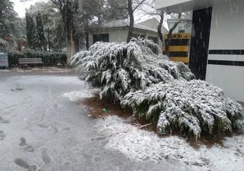 Konya’da kar yağışı sevinci