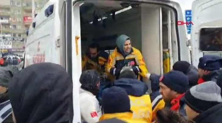 Depremden saatler sonra mucize kurtuluşlar! Umutlu bekleyişler sürüyor