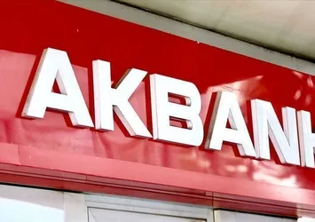 Akbank'ta 43 saatlik kesintinin sebebi neydi? Akbank'a siber saldırı iddiaları gerçek mi? Üst düzey açıklama geldi