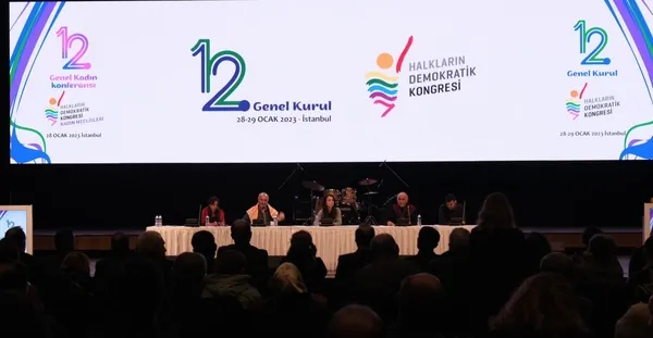 hdpli-tulay-hatimogullarindan-skandal-sozler-turkiyeye-soykirimci-dedi-terorist-basina-ozgurluk-istedi-1675005800393.jpg HDP'li Tülay Hatimoğulları'ndan skandal sözler: Türkiye'ye 'soykırımcı' dedi terörist başına 'özgürlük' istedi - 1