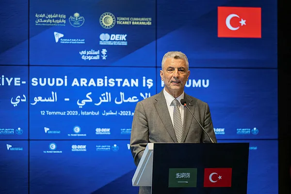ticaret-bakani-omer-bolattan-turkiye-suudi-arabistan-zirvesine-dair-aciklama-1689192156339.jpg Ticaret Bakanı Ömer Bolat'tan Türkiye-Suudi Arabistan zirvesine dair açıklama - 4