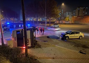 Kayseri'de servis aracında yangın! 2 yaralı