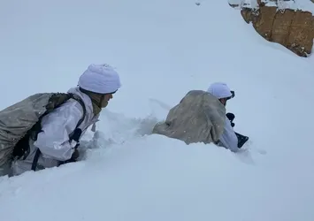 Mehmetçik Hakkari dağlarında görev başında