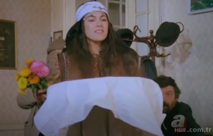 Yeşilçam efsanesi Deli Deli Küpeli filminin Hatice'si Melike Zobu son haliyle herkesi şaşırttı