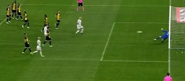 Süper Lig’e damga vuran penaltı! İstanbulspor-Galatasaray maçında Kerem Aktürkoğlu ve Icardi’nin penaltı şovu gündem oldu