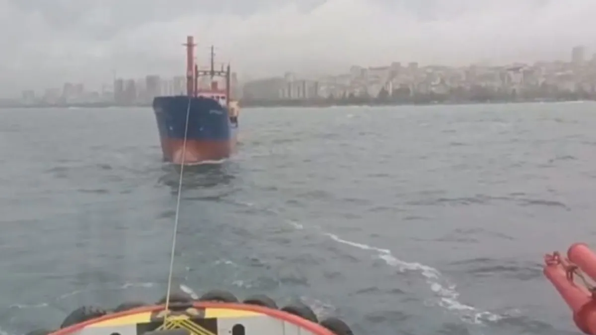 Kartal'da sürüklenen gemi kurtarıldı!