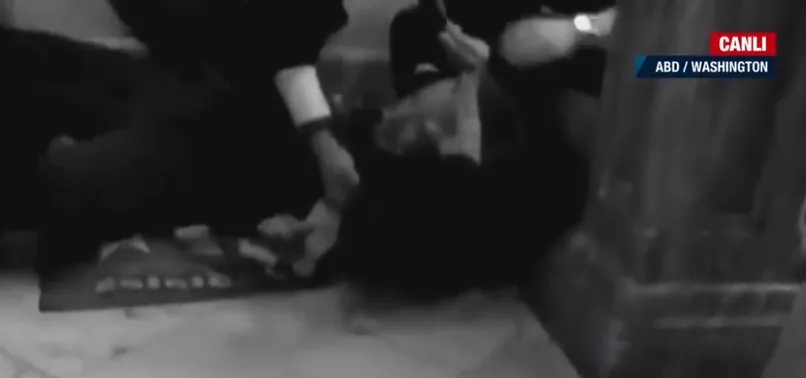 SON DAKİKA HABERİ: ABD Kongresindeki olaylarda bir kadın silahla vurularak öldü