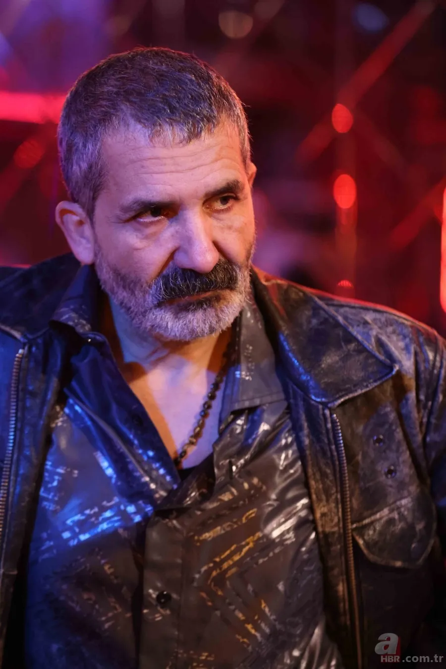 Can Borcu'nun Yaşar'ı Cüneyt Mete'nin eşi bakın kimmiş! Meğer Kuruluş Osman dizisinde... 2