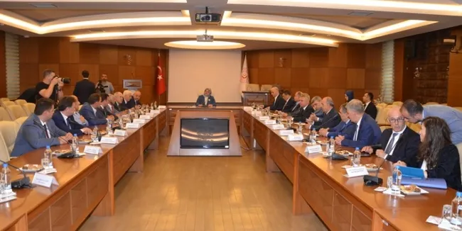 Kamu-Sen teklifini sundu! İşte memurların istedikleri maaş zammı - 1