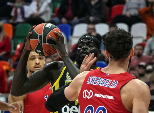 CSKA’nın serisine Fener son verdi! CSKA Moskova 82-91 Fenerbahçe MAÇ SONUCU-ÖZET
