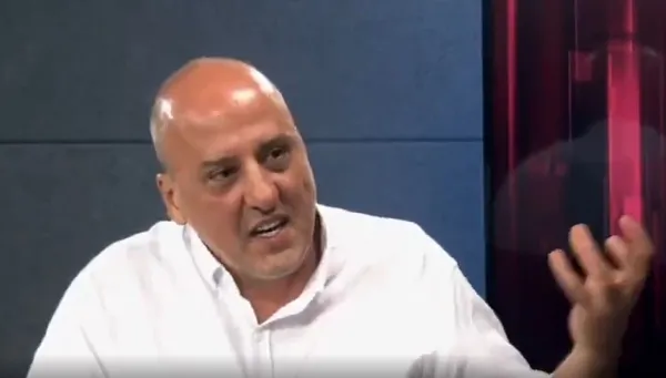 tipli-ahmet-siktan-skandal-sozler-ak-partiyi-hedef-alip-tehditler-savurdu-1661805063422.jpg TİP'li Ahmet Şık'tan skandal sözler: AK Parti'yi hedef alıp tehditler savurdu - 3