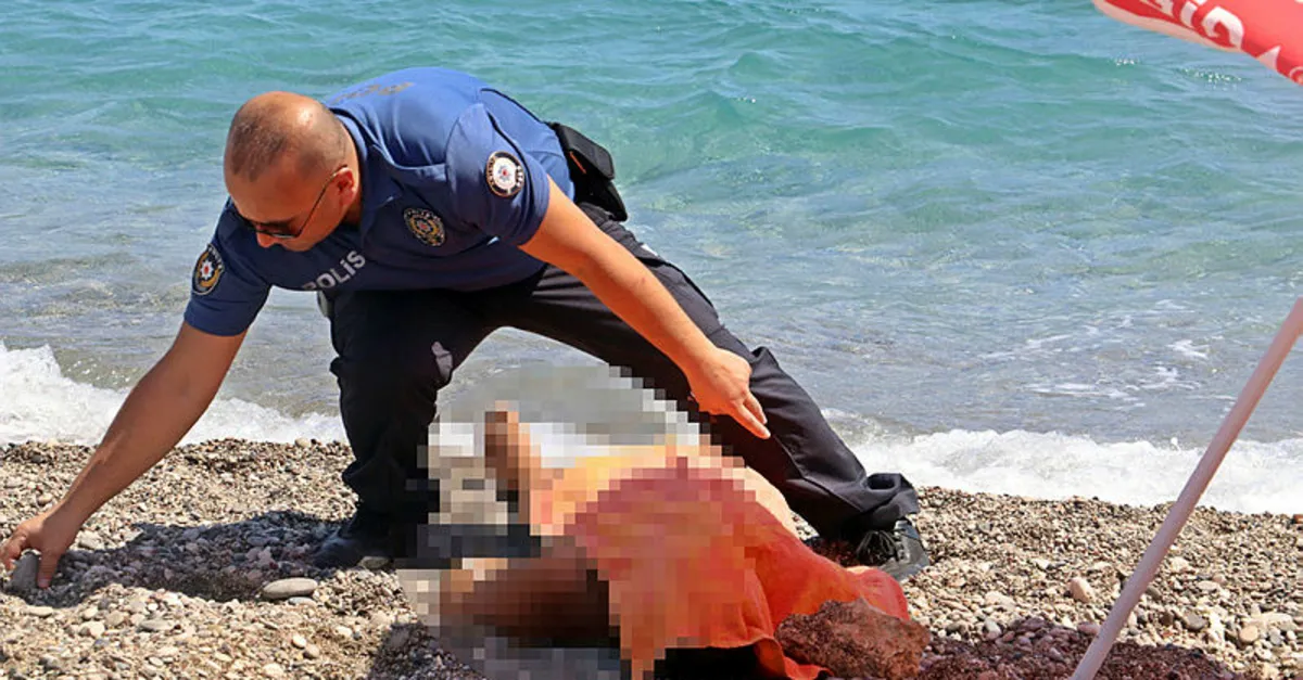 Denize girer girmez boğuldu |Video