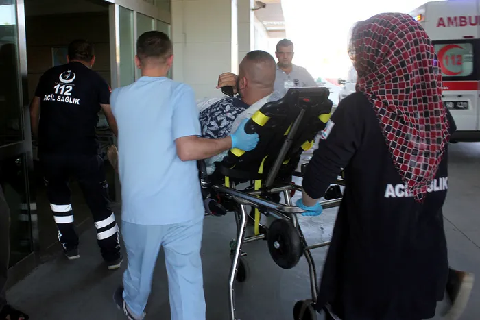 İç çamaşırına sakladığı tabanca ateş alınca feci şekilde yaralandı - 1