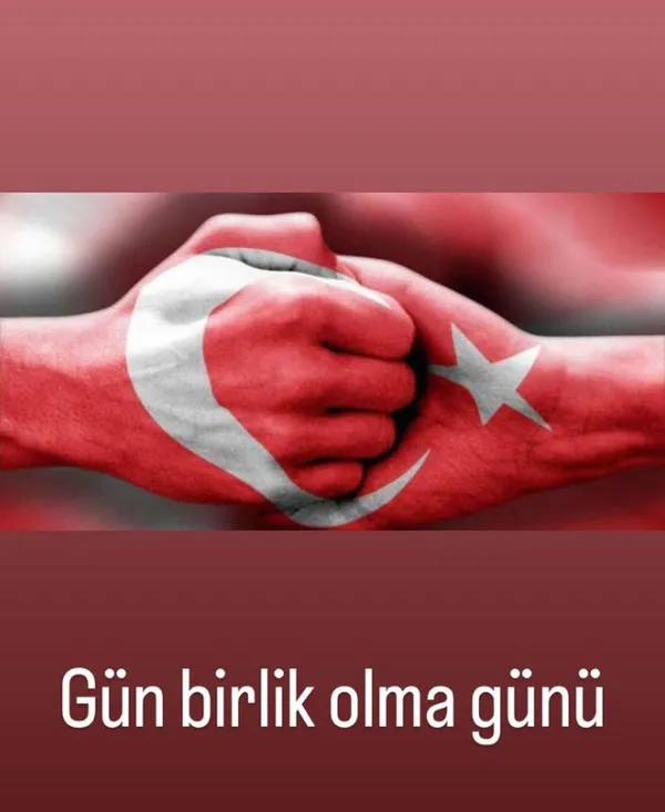 burak-ozcivitten-yurek-yakan-paylasim-oglunu-kaybeden-babanin-satirlari-kahretti-1676109331533.jpg Burak Özçivit’ten yürek yakan paylaşım! Oğlunu kaybeden babanın satırları kahretti - 2