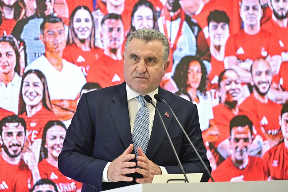 1790375024119.jpg Bakan Osman Aşkın Bak'tan Fransa maçı sonrası milli takıma destek! "Bu çocuklar iyi işler yapacak" - 3