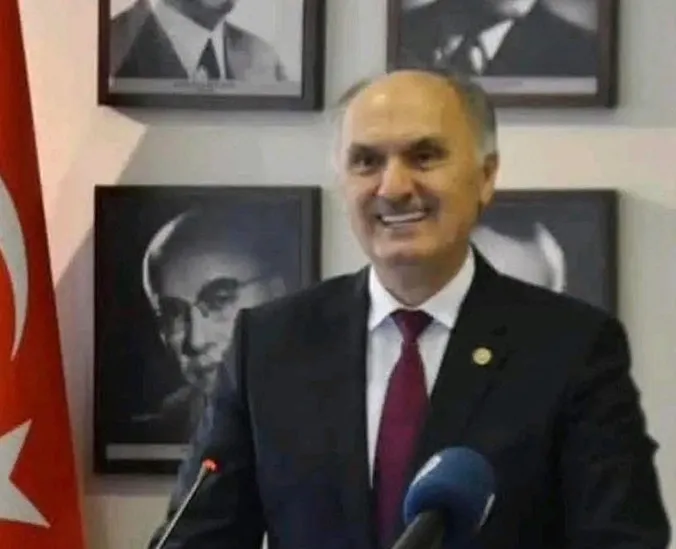 eski-ak-parti-milletvekili-cemal-ozturk-hayatini-kaybetti-baskan-erdogandan-taziye-mesaji-1764535105803.jpg Fotoğraf-A Haber Arşiv