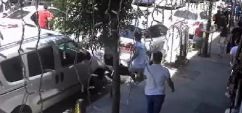 Para dolu çantayla kaçan hırsızlara esnaflardan müdahale
