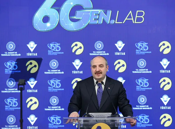 Sanayi ve Teknoloji Bakanı Mustafa Varank’tan muhalefete flaş gönderme! Siyaset mi yapıyorlar, Dallas dizisi mi var?