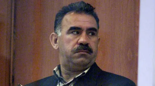 Eski Yunan Dışişleri Bakanı hiç bilinmeyen detayları anlattı: Öcalan’ın valizinde büyük para vardı! Yanında 3 cariyesi vardı - 4