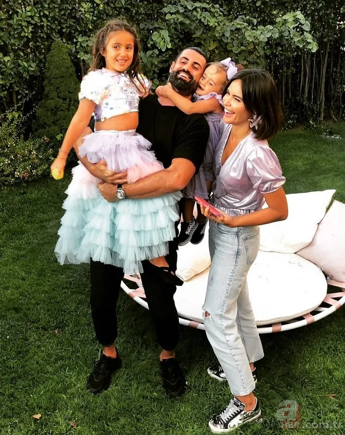 Fenerbahçe'nin eski yıldızı Volkan Demirel boşanıyor mu? O fotoğrafla cevap verdi! 8