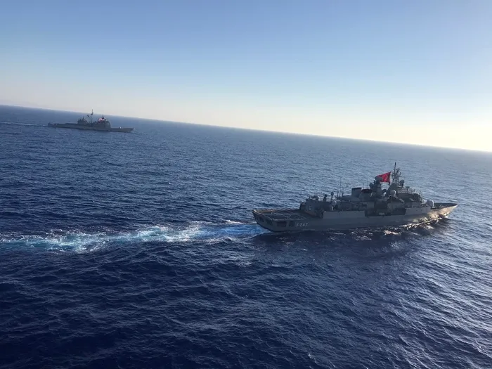 Son dakika: MSB duyurdu: Türkiye ve ABD'den Akdeniz'de tatbikat - 2