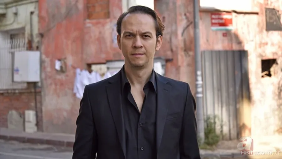 Çukur dizisinin Selim Koçovalısı Öner Erkan'ın sevgilisi o pozla olay oldu 1