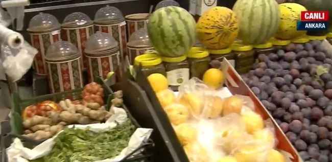marketlerde-fahis-fiyat-denetimi-ticaret-bakanligi-ekipleri-marketlerde-1631178386747.jpg Marketlerde fahiş fiyat denetimi! Ticaret Bakanlığı ekipleri marketlerde - 4