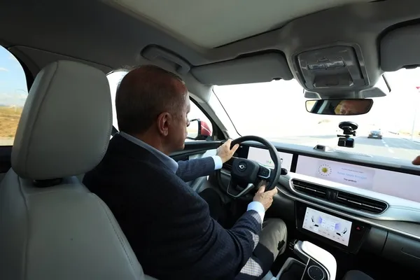 baskan-erdogan-toggu-kullandi-bilisim-vadisinde-test-etti-1659799100872.jpg
