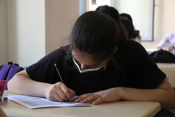 Lise kayıt tarihleri 2023-2024 | MEB Lise kayıtları başladı mı, ne zaman? Gerekli belgeler neler, nasıl yapılır?