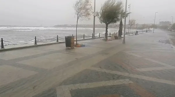 istanbul-vapur-seferleri-iptal-mi-29-kasim-eminonu-besiktas-kadikoy-vapur-seferleri-iptal-mi-1638185651580.jpg İstanbul vapur seferleri yapılıyor mu? 30 Kasım İstanbul'da Eminönü, Beşiktaş, Kadıköy vapur seferleri iptal mi? - 4